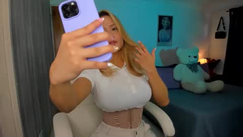 Elena online show from January 17, 8:56 pm