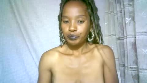 elenah013 online show from January 17, 8:45 am