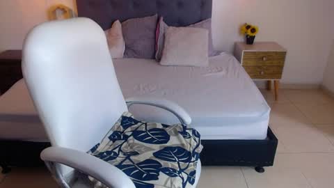 Elenna online show from July 21, 2:41 pm