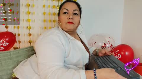 elenna_boobs_ online show from September 15, 4:45 am