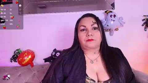 elenna_boobs_ online show from October 15, 6:46 am