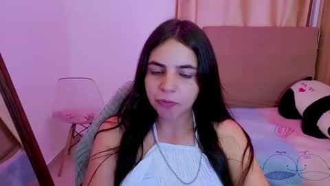 Snapshot of elenna_hotx chatting on April 24, 7:16 pm agnes online show from April 24, 7:16 pm