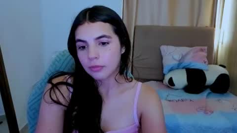 Snapshot of elenna_hotx chatting on July 24, 7:56 pm agnes online show from July 24, 7:56 pm