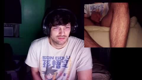 Snapshot of elephantrunkman chatting on March 31, 8:26 am elephantrunkman online show from March 31, 8:26 am