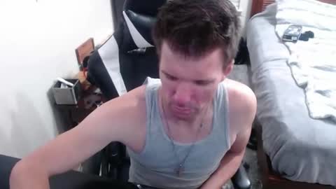 Snapshot of elevatetlb chatting on September 26, 2:48 am Walker online show from September 26, 2:48 am