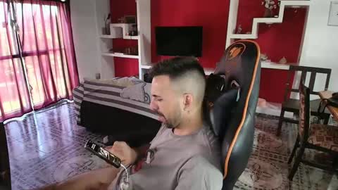 elfetas online show from February 9, 8:34 pm