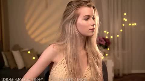 Eli online show from November 6, 8:54 pm