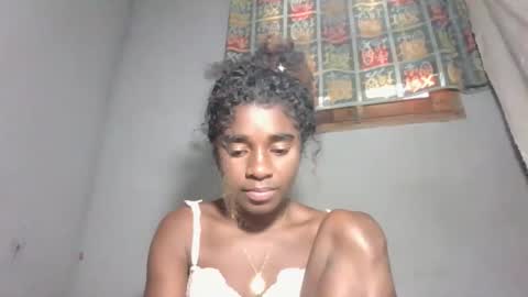 elia011 online show from November 4, 3:27 am