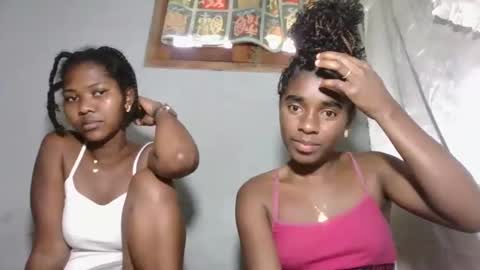 elia011 online show from November 8, 2:34 am