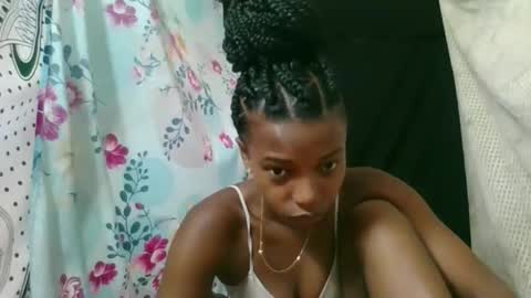 elia011 online show from February 13, 6:20 am