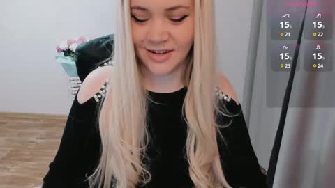 Ella online show from December 7, 9:17 am