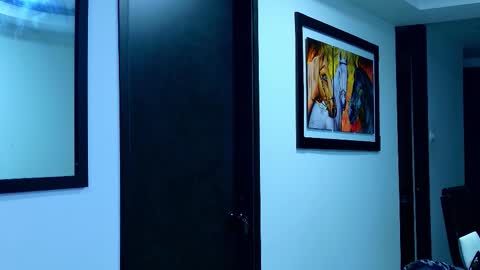 Snapshot of elian_craiggggg chatting on March 6, 10:28 pm Elian online show from March 6, 10:28 pm