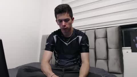 Elian online show from March 3, 12:04 am