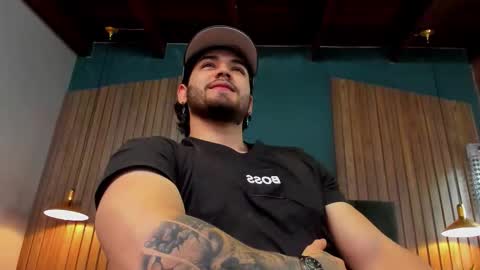 Elian online show from December 21, 5:42 pm