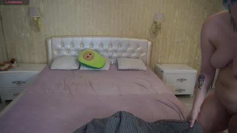 Luna online show from November 19, 10:10 pm