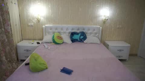 Luna online show from February 7, 11:08 pm