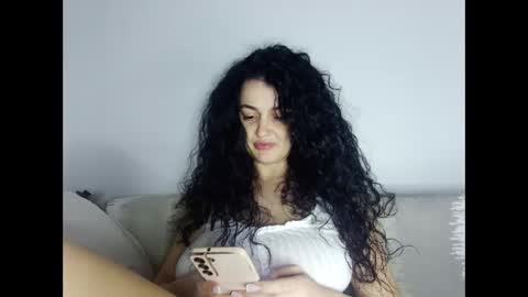 eliebullet online show from November 2, 8:00 pm