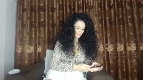 eliebullet online show from November 5, 3:23 pm