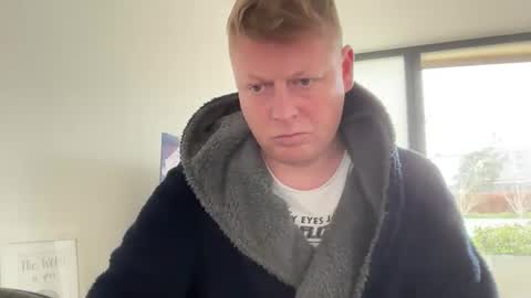 Snapshot of eliepa chatting on February 17, 2:35 pm CabinCrewDrew online show from February 17, 2:35 pm