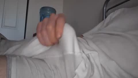 eliexavier123456789 online show from April 18, 11:03 am