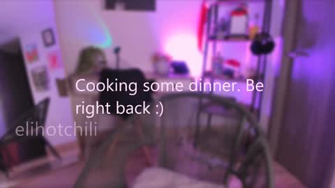 Eli online show from December 4, 1:36 am