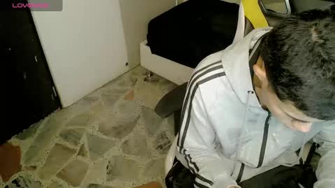 Snapshot of elii_797 chatting on October 4, 12:03 pm bby-santy online show from October 4, 12:03 pm