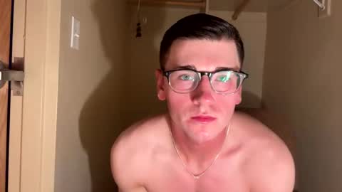 elijahkinky24 online show from May 20, 2:07 am