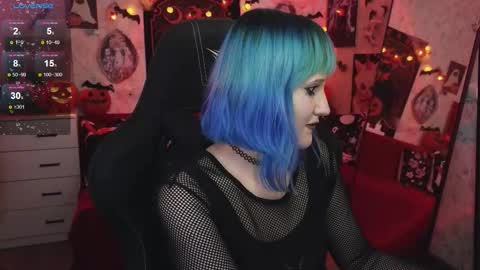  MORE ME   online show from October 31, 10:00 pm