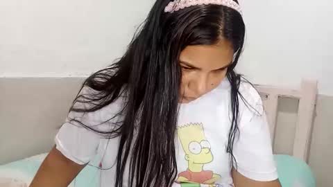 Snapshot of elimendez12 chatting on February 21, 1:45 pm elimendez12 online show from February 21, 1:45 pm