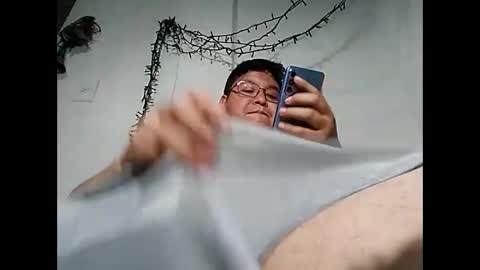 elimposstor online show from December 3, 10:40 pm