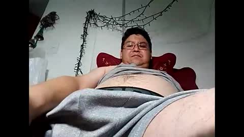 elimposstor online show from December 5, 11:51 pm