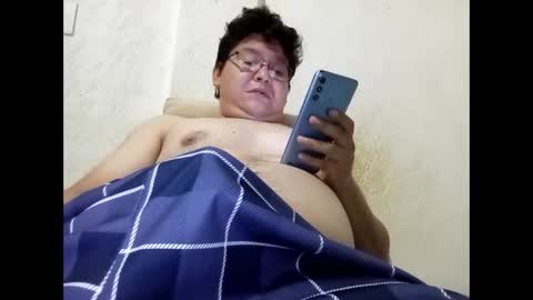 elimposstor online show from September 18, 2:08 pm