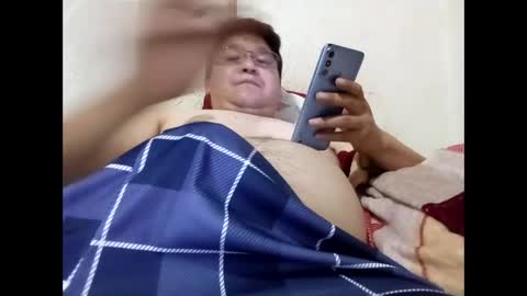 elimposstor online show from November 25, 6:35 am