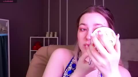 Elina online show from September 26, 1:20 am