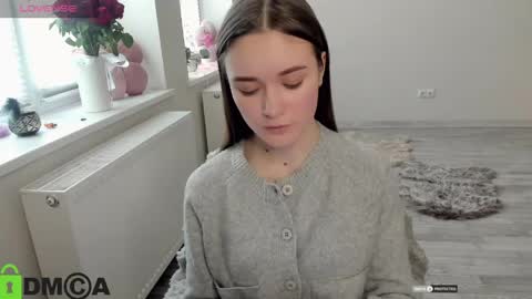 elina_x online show from May 2, 8:30 am