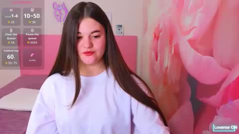 ElinaMils online show from April 15, 11:50 am