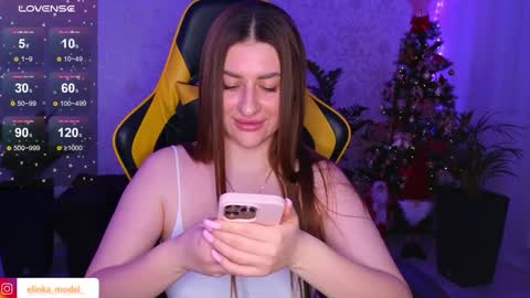 Elina online show from January 1, 5:44 pm