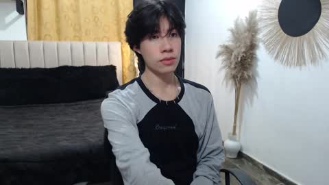 ELIO online show from March 25, 2:50 am