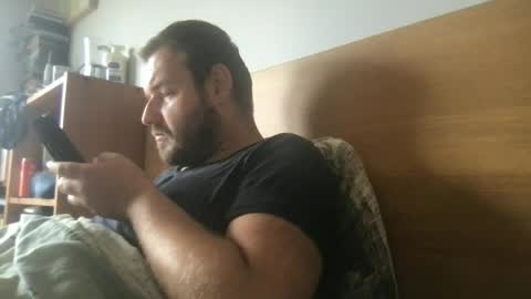 Snapshot of eliot26 chatting on July 21, 11:01 am e26 online show from July 21, 11:01 am