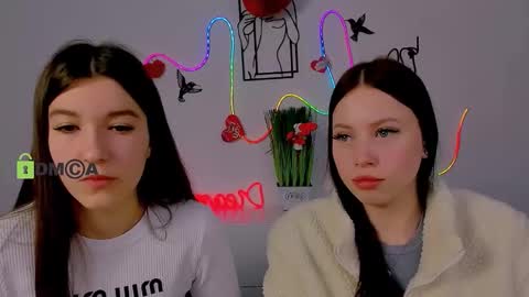 Snapshot of elis_sunny chatting on February 13, 6:31 am elis_sunny online show from February 13, 6:31 am