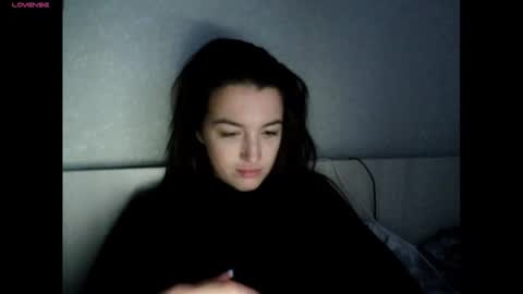 elisa_dove208 online show from November 20, 4:45 am