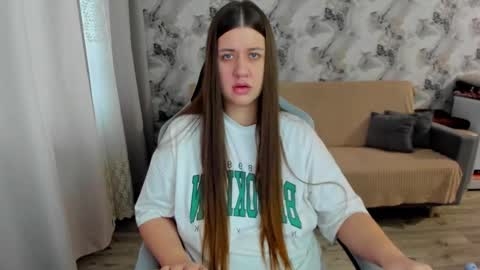 Aletta Oushen online show from October 6, 10:56 am