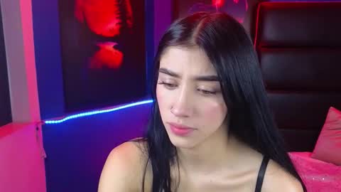 Snapshot of elisa_soul chatting on September 25, 2:43 pm Elisa Soul online show from September 25, 2:43 pm