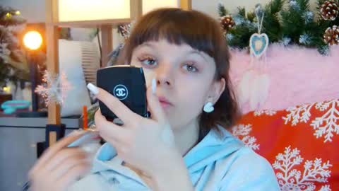 ElisabethDavis online show from January 17, 3:28 pm