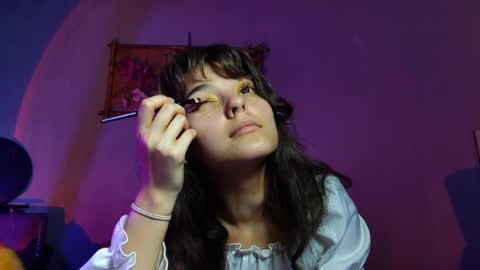 Elin online show from April 5, 1:08 pm