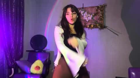 Elin online show from April 7, 1:55 pm