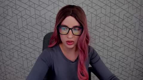 Snapshot of elisabethmills chatting on February 13, 2:42 pm Elisabeth online show from February 13, 2:42 pm