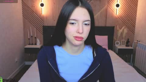 Elise online show from April 15, 1:23 am