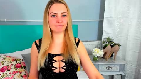 Elise online show from January 28, 1:05 pm