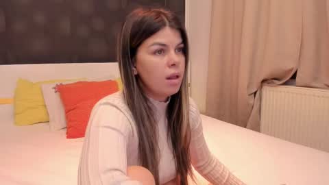 Elly online show from January 7, 7:16 pm